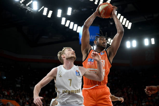 备受关注的 备受关注的