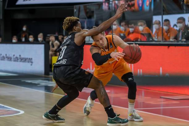 德的成功轨 德的成功轨