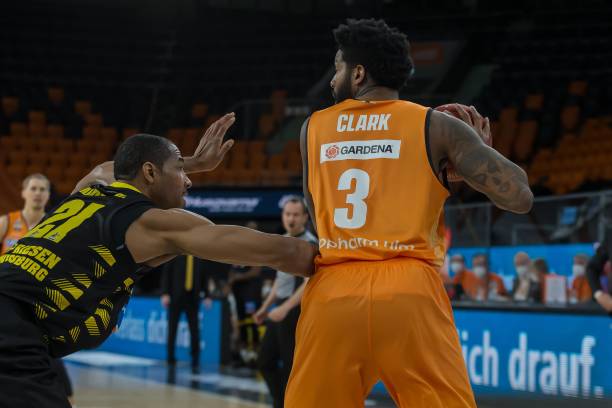 赔率高居榜 赔率高居榜