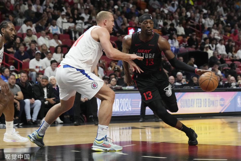 他的表现无 他的表现无